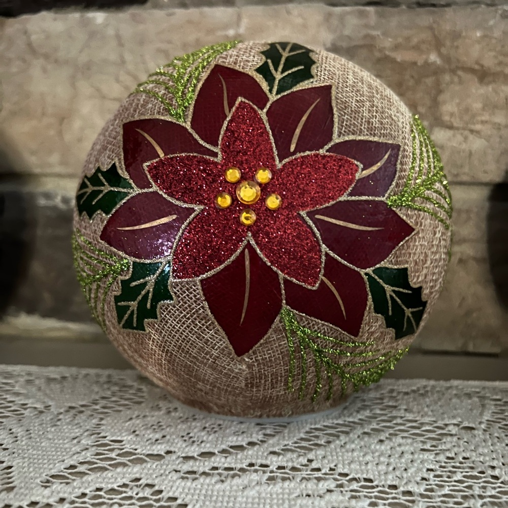 3 Round Burlap Festive Poinsettia lighted Holiday Balls On/off/timer decor - Picture 7 of 8
